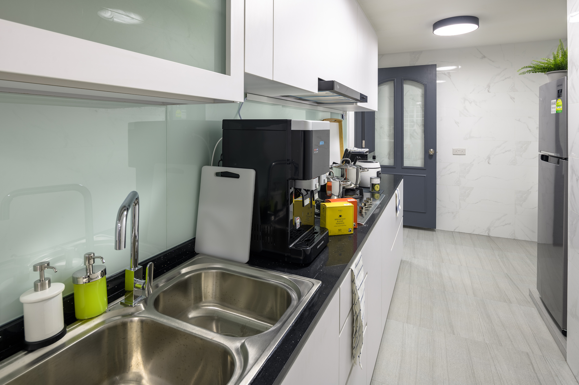 32-Penhas-kitchen-1.jpg - 32 PENHAS