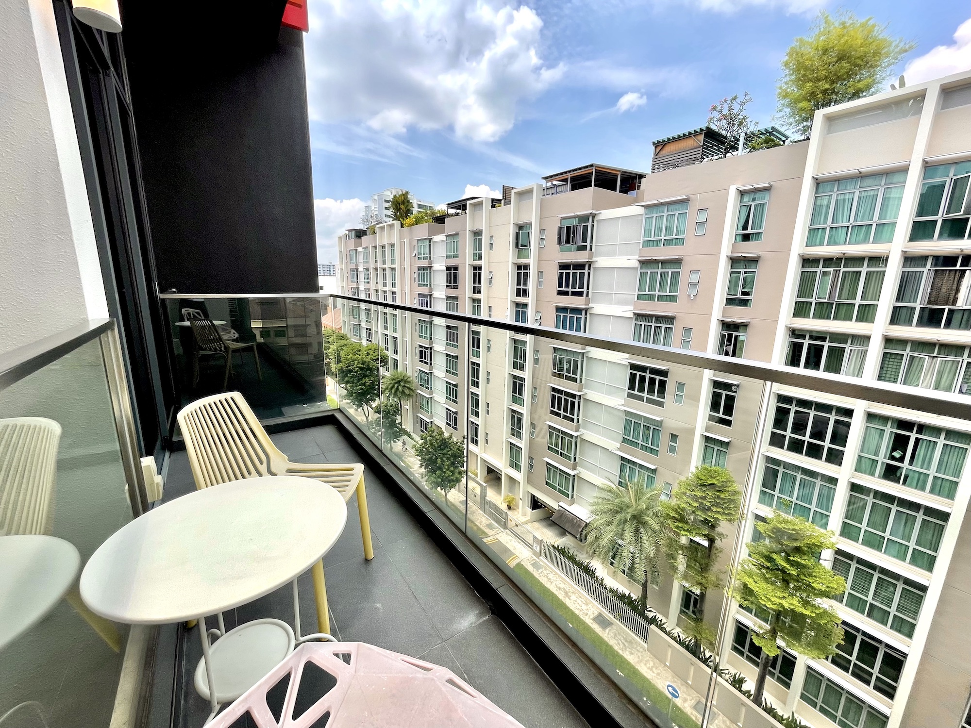 Balcony-copy-1.jpg - THE CENTREN