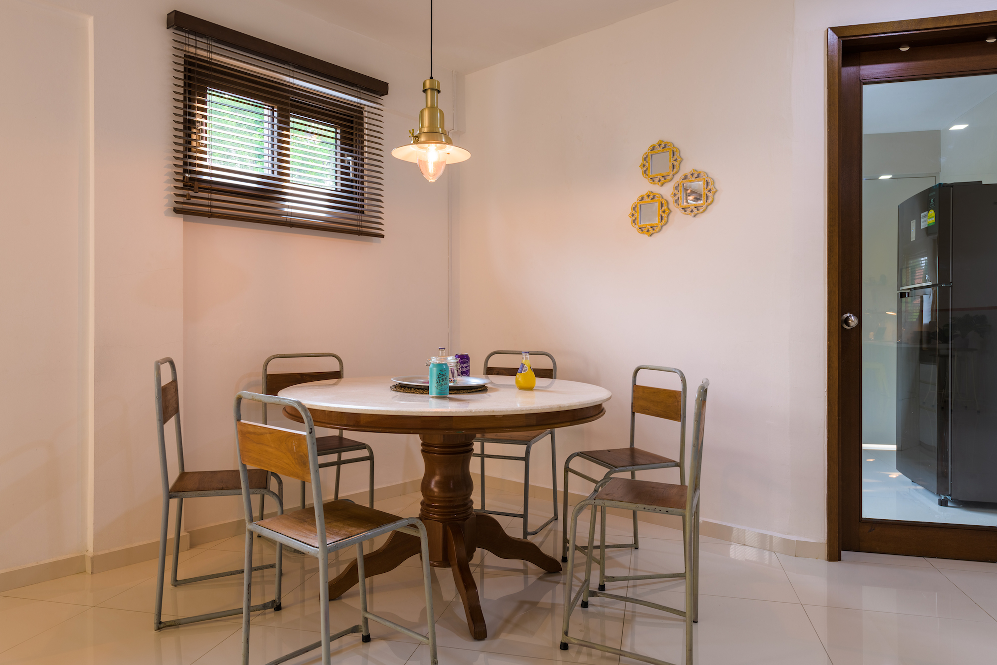 Sixth-Ave-Dining-Area.jpg - 24A SIXTH AVENUE