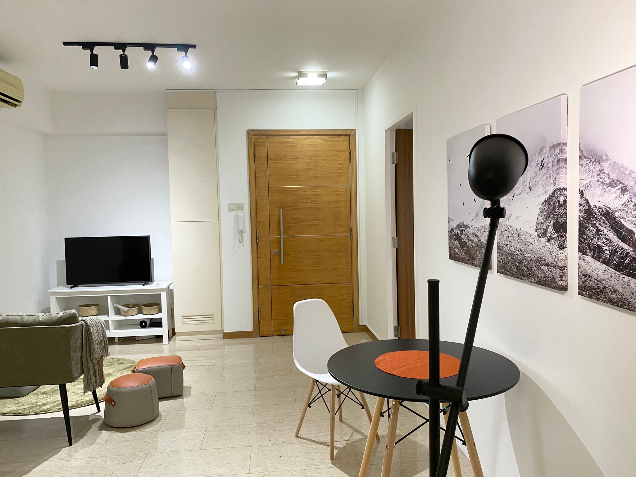 1.-living-room.jpg - LE CRESCENDO