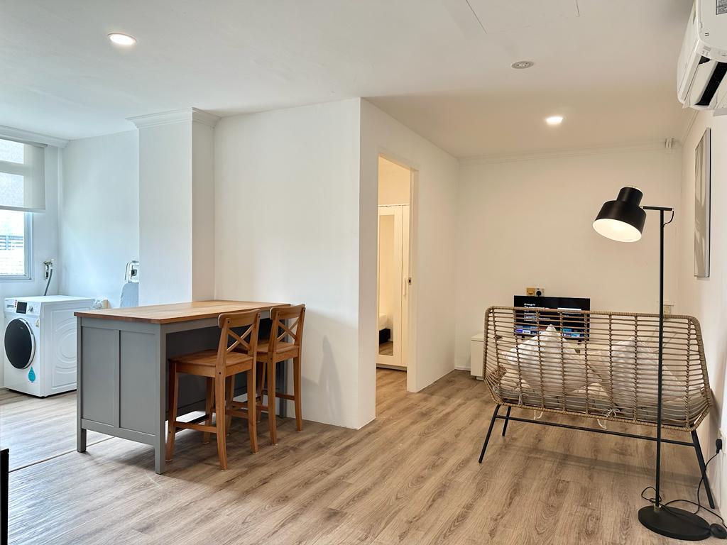 Executive Superior B