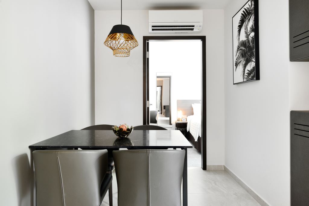 Executive Superior B