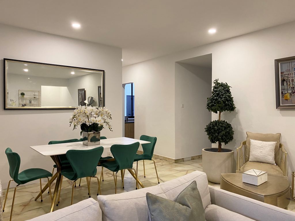 2-4.jpg - 6A DUKE'S RD