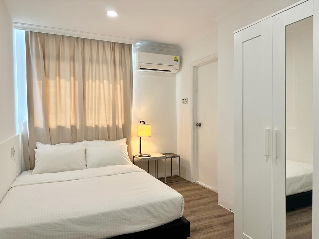 Executive Superior B