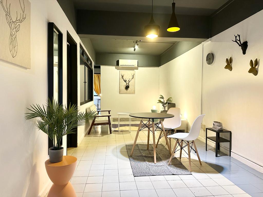 1.-Living-1.jpeg - 39 FENG LAI MANSION