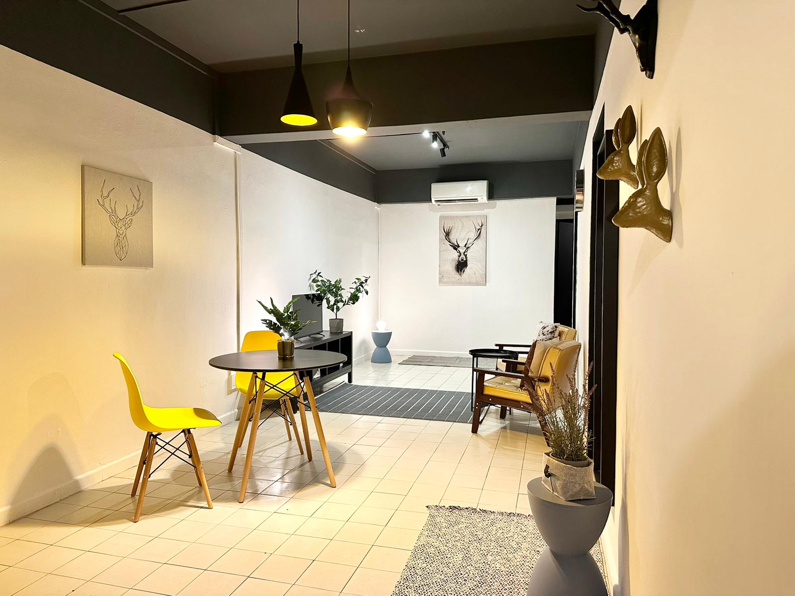 1.-Living.jpeg - 39 FENG LAI MANSION