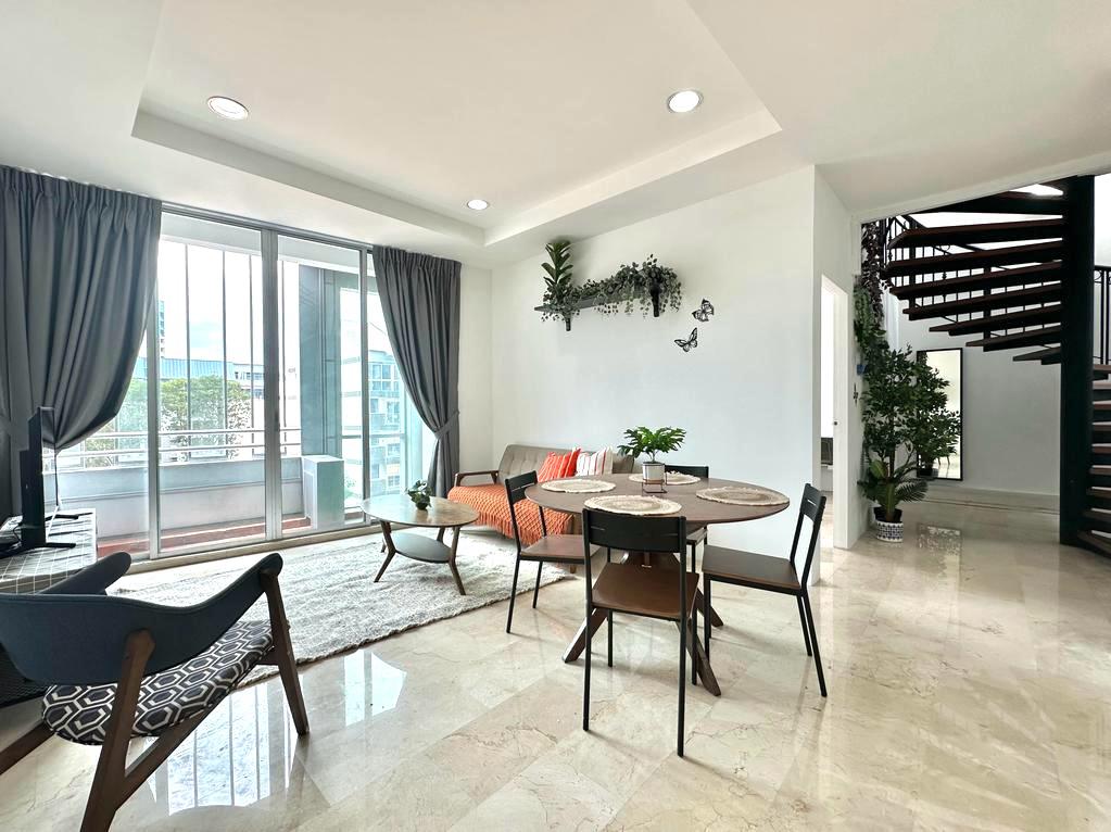 1.jpeg - 18 ROBERTS LANE