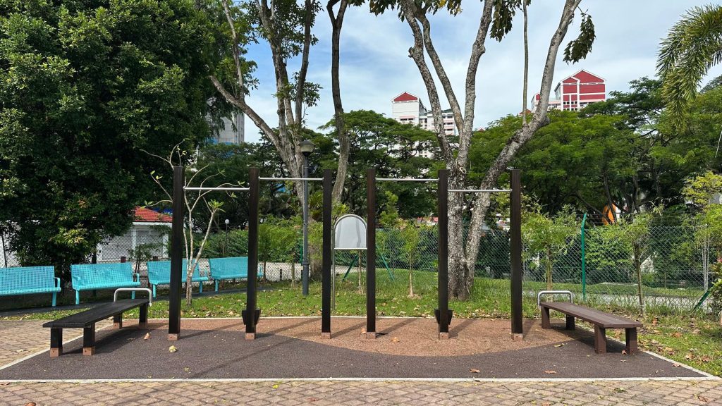 COMMUNE on Henderson